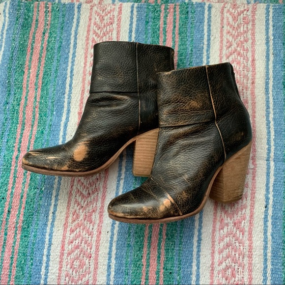 Rag & Bone Newbury Distressed Leather Ankle Boots - Picture 2 of 11